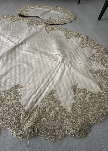 İşlemeli Dantelli Banyo Seti - Görsel 3