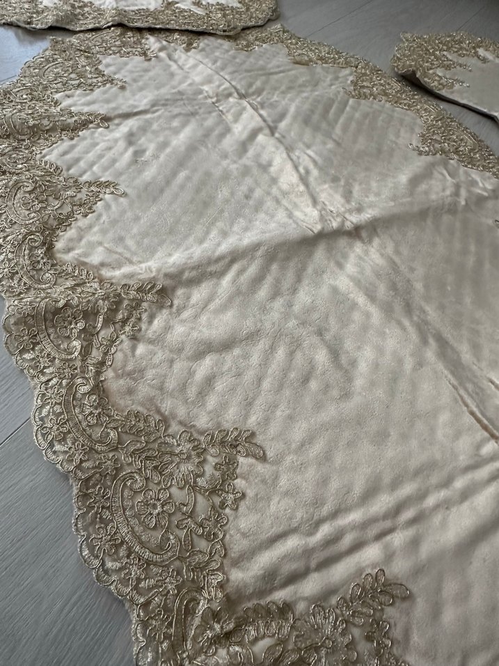 İşlemeli Dantelli Banyo Seti - Görsel 2