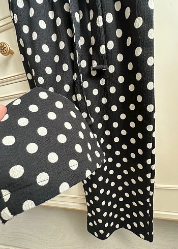 Siyah Puantiyeli Düğmeli Çocuk Tulum - Görsel 4