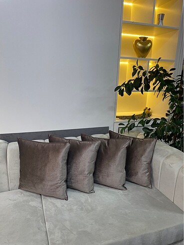 Kırlent kılıfı 4 adet 45*45 kadife kumaş
