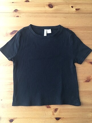 H&M kısa siyah tişört
