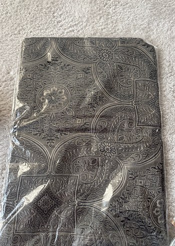 Vera Desen Shine Line Şal - Görsel 2