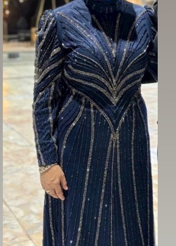 Uzun Kollu İşlemeli Kadın Abiye Elbise - Görsel 4