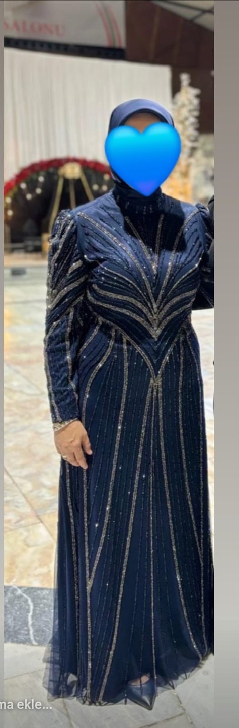 Uzun Kollu İşlemeli Kadın Abiye Elbise - Görsel 4