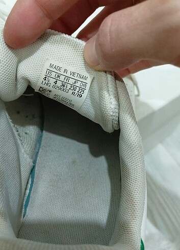 36,5 Beden beyaz Renk Adidas bayan Spor ayakkabı 