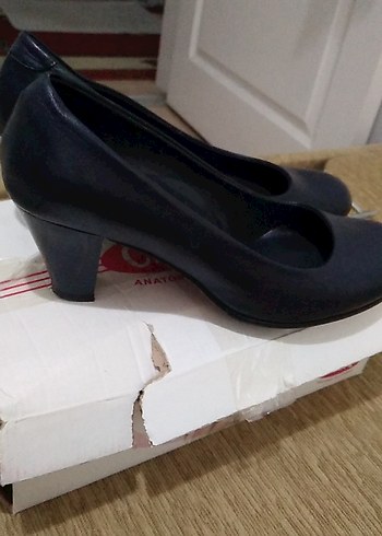 Siyah Kemerli Kadın Dolgu Topuk Stiletto - Görsel 7