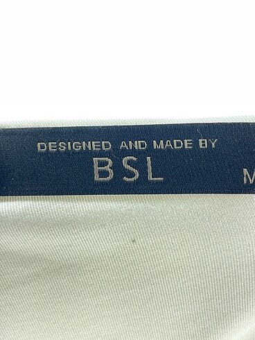 m Beden beyaz Renk BSL FASHION Bluz %70 İndirimli.