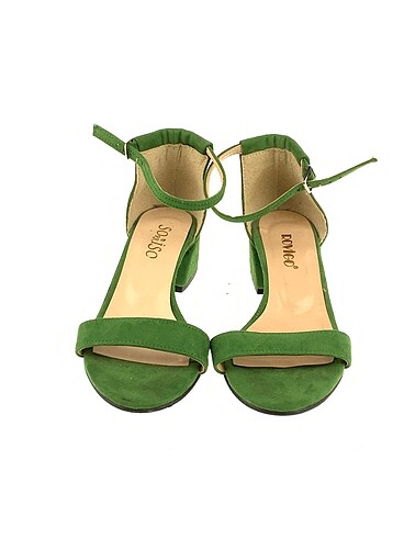 37 Beden Vintage Love Sandalet %70 İndirimli.