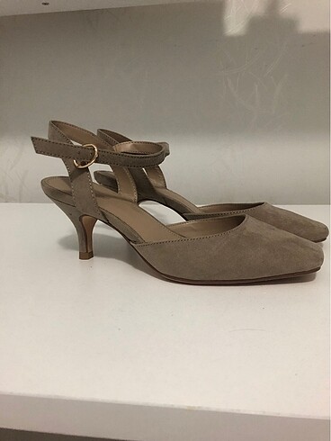 36 Beden Stiletto