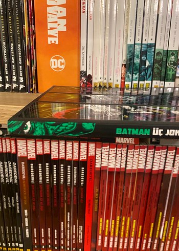 Beden Renk Batman Üç Joker Çizgi Roman Seti
