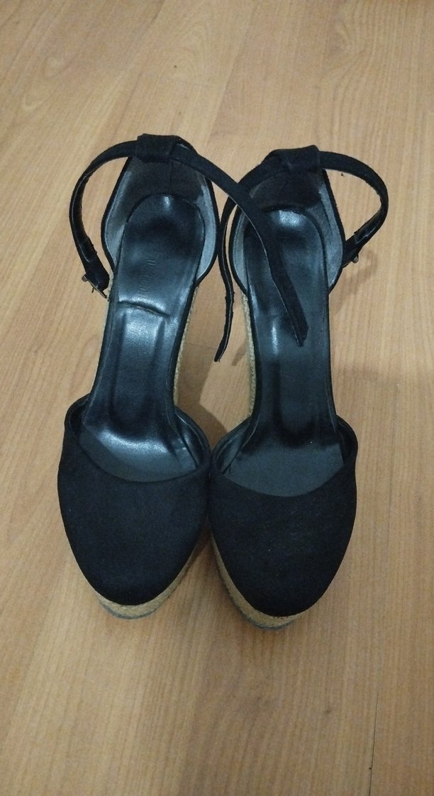 Siyah Süet Kadın Dolgu Topuklu Ayakkabı - Görsel 3