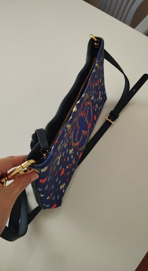 Aker marka çiçekli çanta - Görsel 3