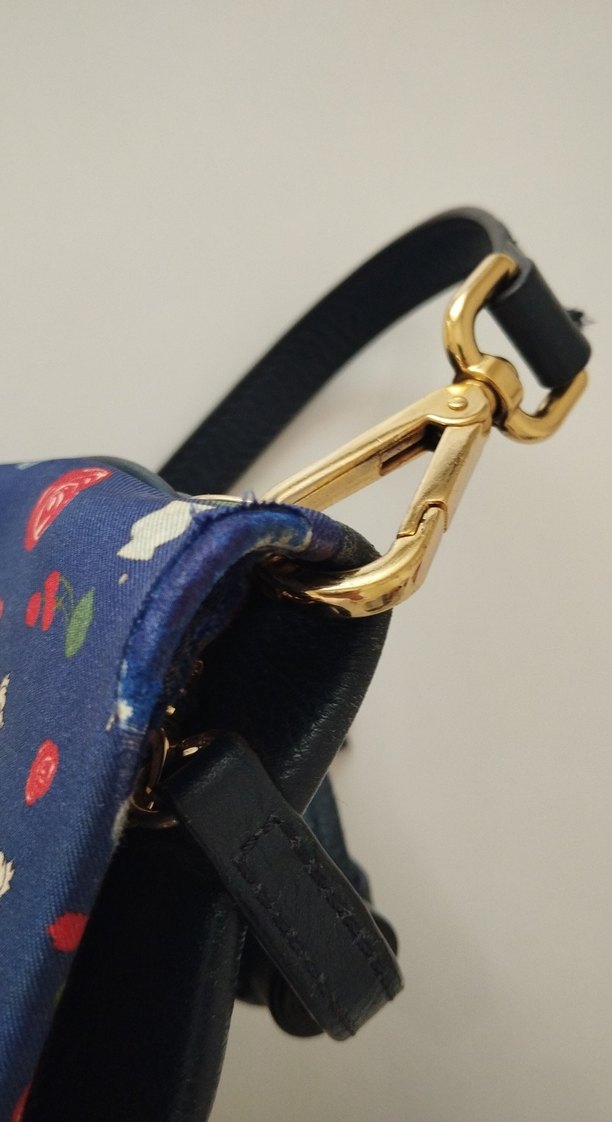 Aker marka çiçekli çanta - Görsel 5