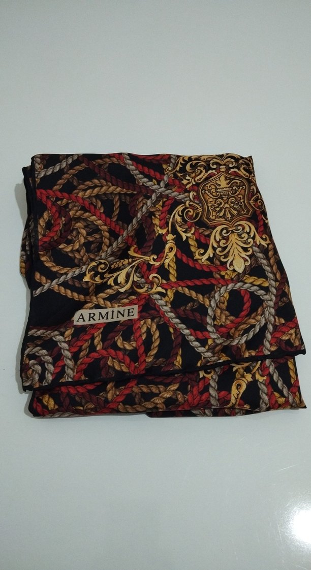 Yüzde yüz twil ipek eşarp - Görsel 2