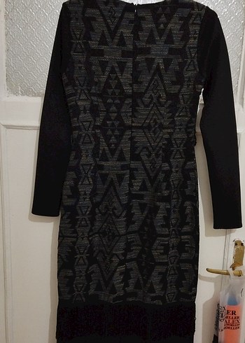 Uzun Kollu Siyah Desenli Kadın Elbise - Görsel 6