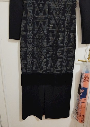 Uzun Kollu Siyah Desenli Kadın Elbise - Görsel 7