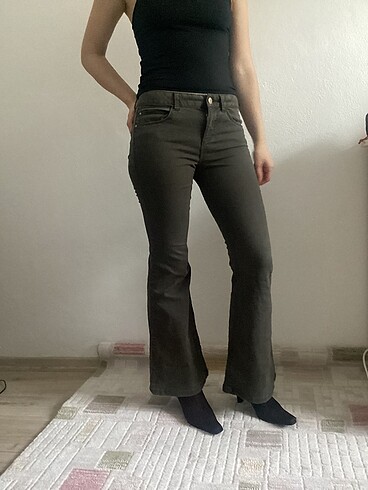 Düşük bel pantolon