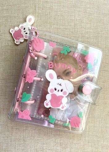 Mini binder