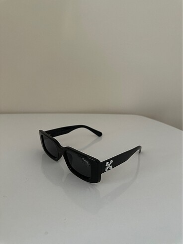Off White marka gözlük