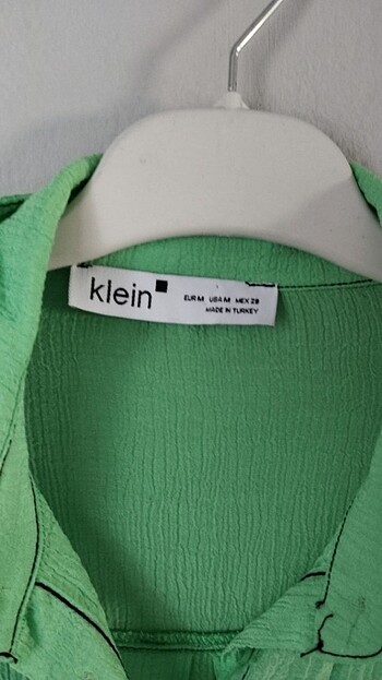 m Beden yeşil Renk Klein m beden gomlek