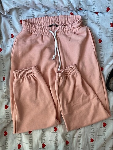 Açık pembe eşofman altı