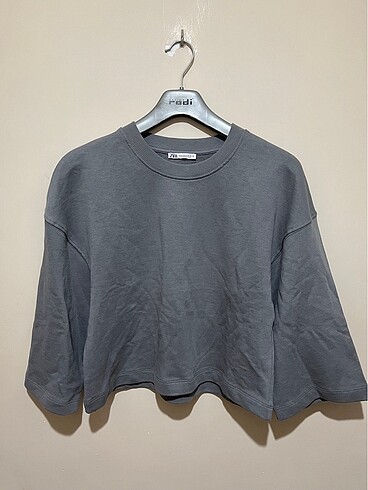 Zara sweatshirt