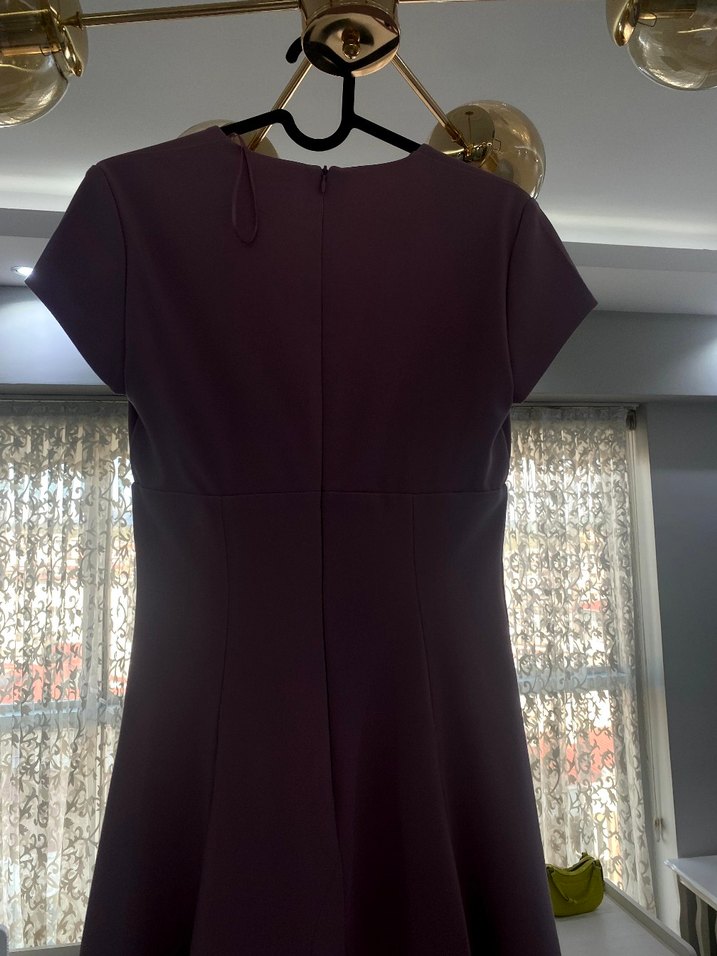 Piliseli V Yakalı Pembe Mini Elbise - Görsel 5