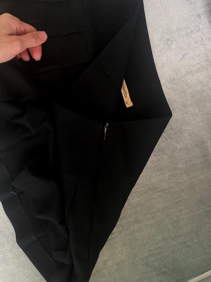 Kadın Siyah Pilili Mini Etek - Görsel 3