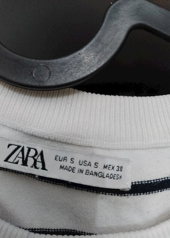 s Beden beyaz Renk Zara Beyaz Çizgili Kısa Kollu Tişört