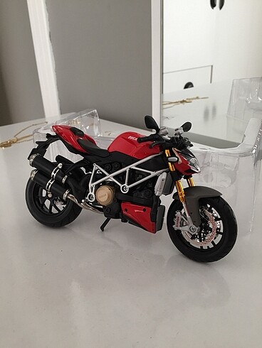  Beden Ducati S model Maket Motor