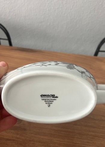 Gri Desenli Beyaz Sosluk - Görsel 4