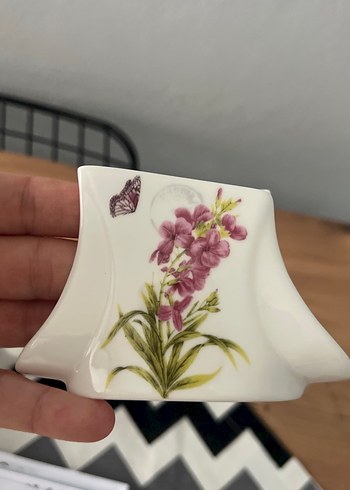 Çiçek Desenli Beyaz peçetelik - Görsel 4