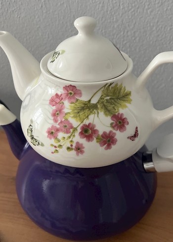 Mor Çiçekli Pastel Renkli Çaydanlık - Görsel 2