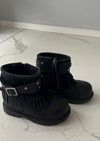 Kız Çocuk Siyah Deri Tokalı Bot - Görsel 3