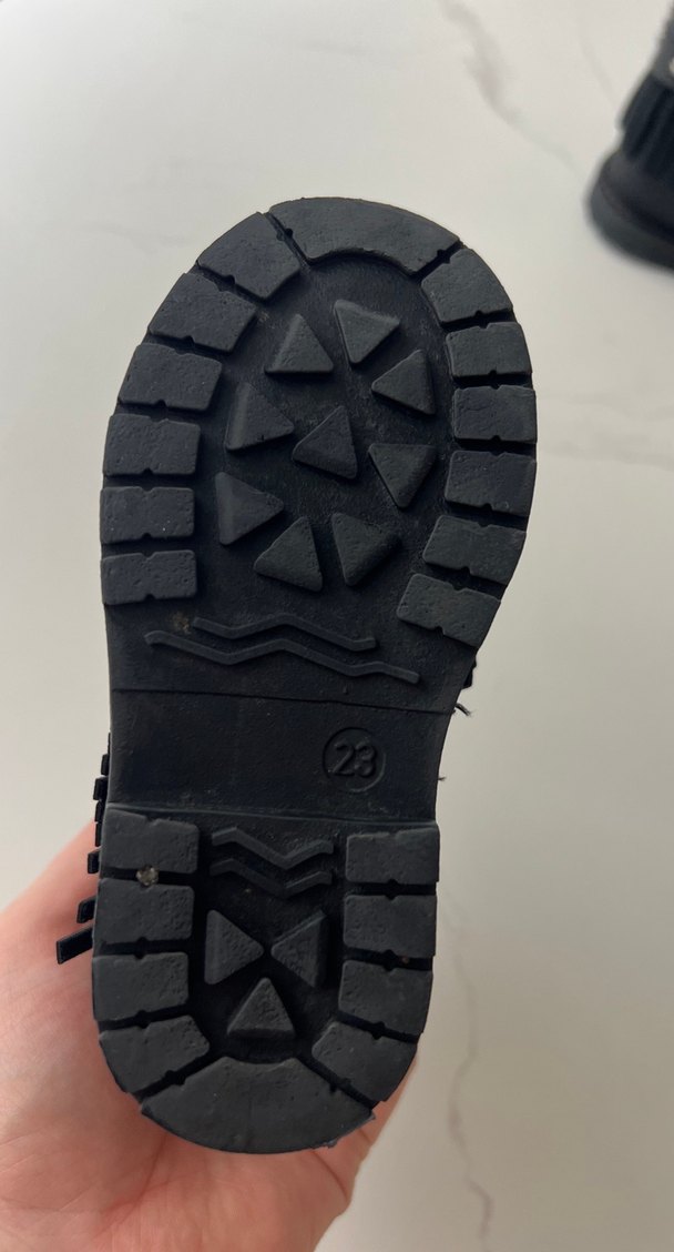 Kız Çocuk Siyah Deri Tokalı Bot - Görsel 4