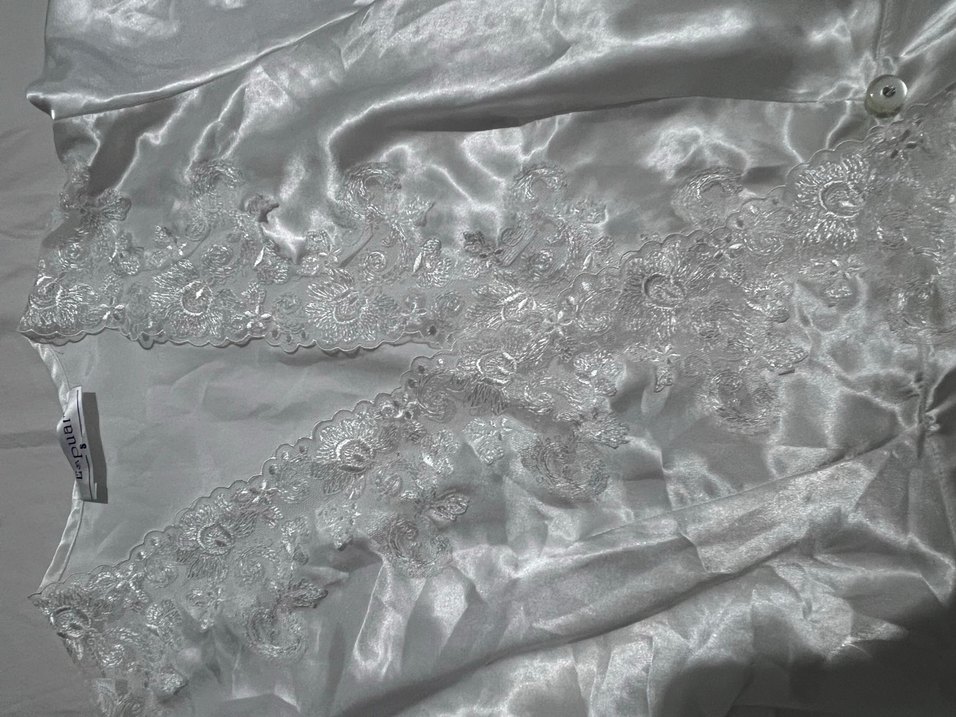 İnce Askılı Beyaz Mini Saten Pijama Takımı - Görsel 5