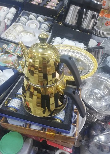Diger Parlak Altın Renkli Çaydanlık
