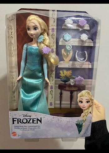 Frozen Elsa Bebek ve Aksesuar Seti