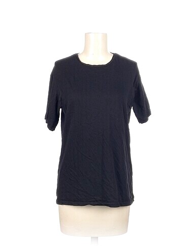 PreLoved T-shirt %70 İndirimli.