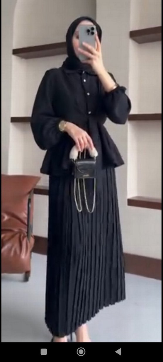 Düğmeli Siyah Mini Uzun Kollu Bluz - Görsel 2