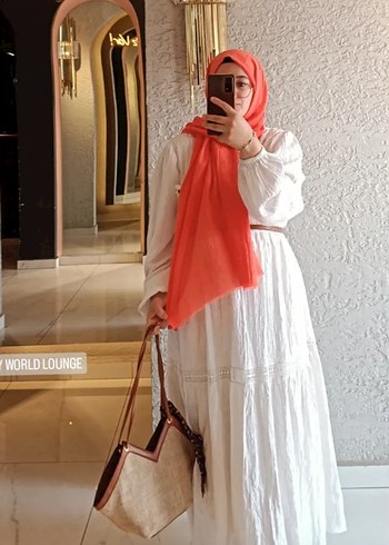 Uzun Kollu Beyaz Bohem keten elbise bir defa giydim - Görsel 4