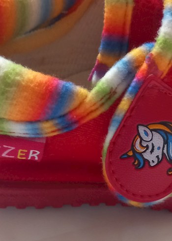 Kız Çocuk Kırmızı Renkli Ev Terliği - Görsel 5