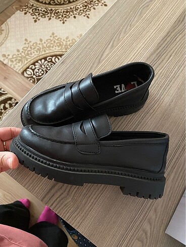 34 Beden kız çocuk loafer ayakkabı