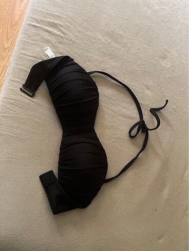 Bikini üstü