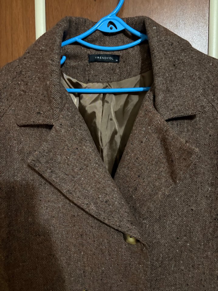 Düğmeli Kahverengi Midi Kadın Kaban - Görsel 4