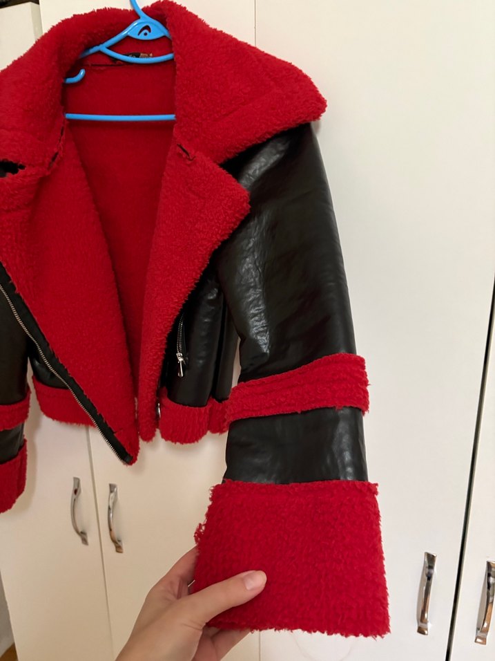 Kırmızı Kürklü Deri Mini Ceket - Görsel 3