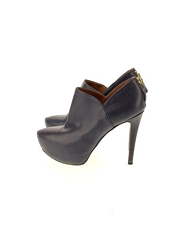 Nine West Bot 70 İndirimli