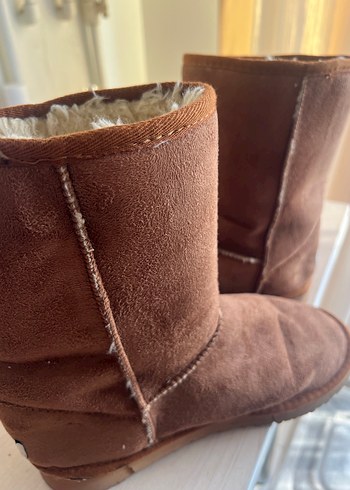 Kahverengi Süet Kadın Botları UGG - Görsel 8
