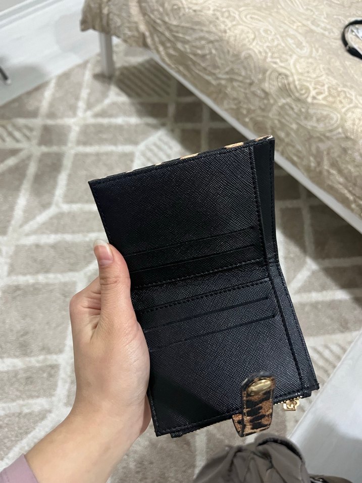 Kahverengi Leopar Desenli Kadın Deri Cüzdan - Görsel 2