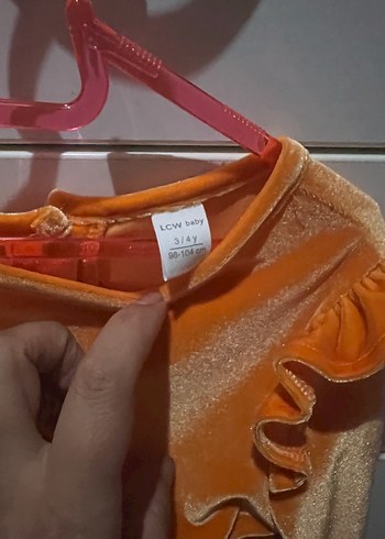 LC Waikiki Turuncu Fırfırlı Kız Çocuk Uzun Kollu Elbise